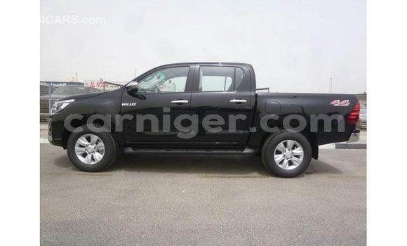 اشتري Imported Toyota Hilux Black سيارة في Import - Dubai في أغاديز اشتري Imported Toyota Hilux Black سيارة في Import - Dubai في أغاديز