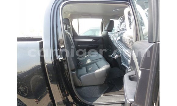 Buy Import Toyota Hilux Black Car in Import - Dubai in Agadez Buy Import Toyota Hilux Black Car in Import - Dubai in Agadez