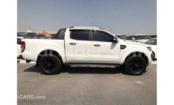 Buy Import Ford Ranger White Car in Import - Dubai in Agadez Buy Import Ford Ranger White Car in Import - Dubai in Agadez