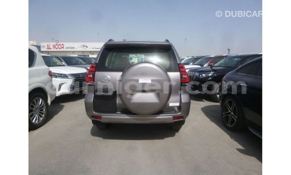 Acheter Import Voiture Toyota Prado Autre à Import - Dubai, Agadez Acheter Import Voiture Toyota Prado Autre à Import - Dubai, Agadez