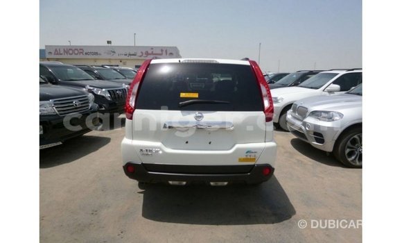 Buy Import Nissan Evalia White Truck in Import - Dubai in Agadez Buy Import Nissan Evalia White Truck in Import - Dubai in Agadez