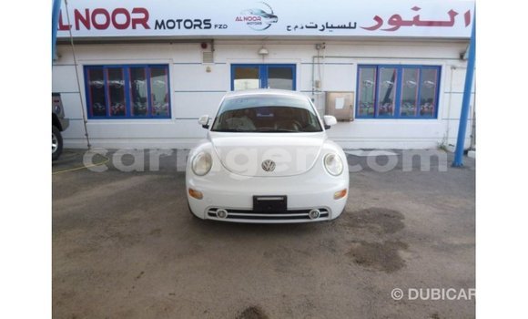 Sayi Imported Volkswagen Beetle White Mota in Import - Dubai a Agadez Sayi Imported Volkswagen Beetle White Mota in Import - Dubai a Agadez