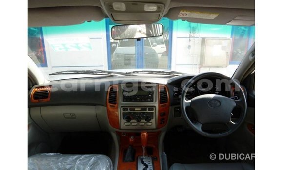 Buy Import Toyota Land Cruiser White Truck in Import - Dubai in Agadez Buy Import Toyota Land Cruiser White Truck in Import - Dubai in Agadez