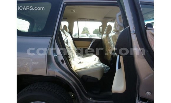Acheter Import Voiture Toyota Prado Autre à Import - Dubai, Agadez Acheter Import Voiture Toyota Prado Autre à Import - Dubai, Agadez