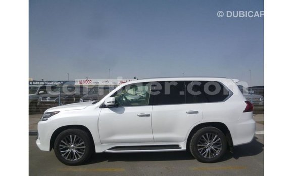 Buy Import Lexus LX White Car in Import - Dubai in Agadez Buy Import Lexus LX White Car in Import - Dubai in Agadez