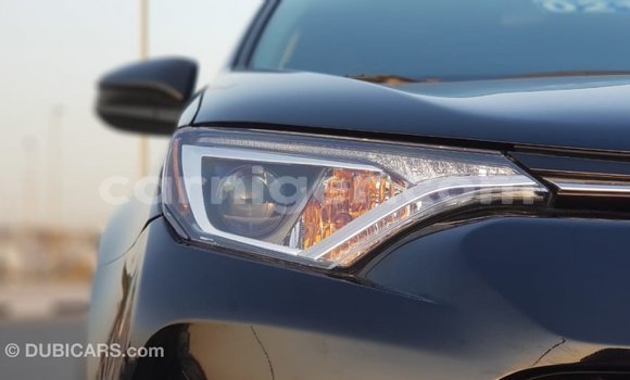 اشتري Imported Toyota Ade Black شاحنة في Import - Dubai في أغاديز اشتري Imported Toyota Ade Black شاحنة في Import - Dubai في أغاديز