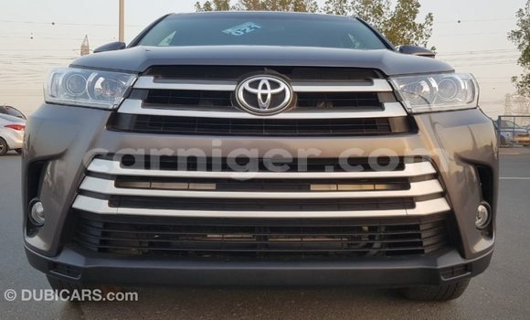 اشتري Imported Toyota Highlander Other سيارة في Import - Dubai في أغاديز اشتري Imported Toyota Highlander Other سيارة في Import - Dubai في أغاديز
