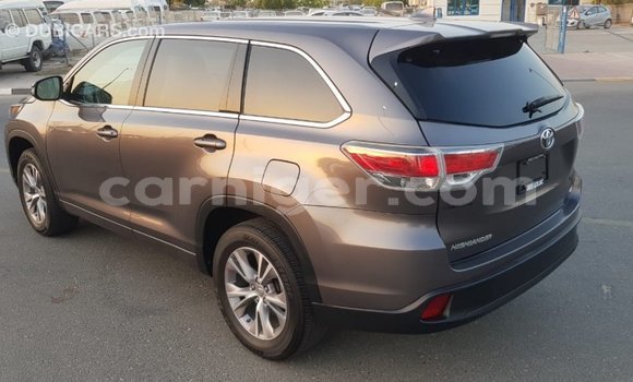 اشتري Imported Toyota Highlander Other سيارة في Import - Dubai في أغاديز اشتري Imported Toyota Highlander Other سيارة في Import - Dubai في أغاديز