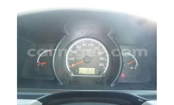 Buy Import Toyota Hiace White Car in Import - Dubai in Agadez Buy Import Toyota Hiace White Car in Import - Dubai in Agadez