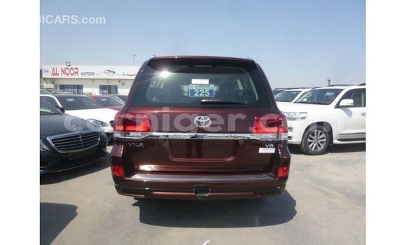 Sayi Imported Toyota Land Cruiser Red Babbar mota in Import - Dubai a Agadez Sayi Imported Toyota Land Cruiser Red Babbar mota in Import - Dubai a Agadez