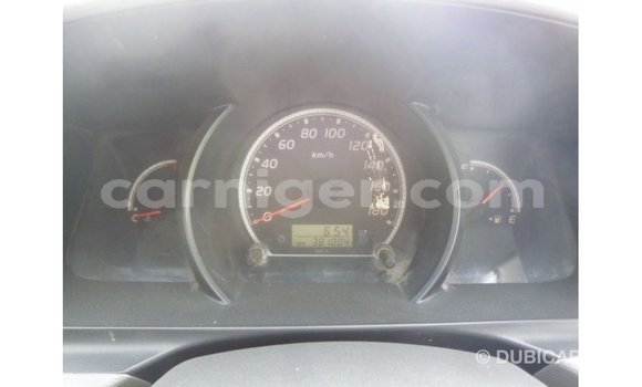 Buy Import Toyota Hiace White Car in Import - Dubai in Agadez Buy Import Toyota Hiace White Car in Import - Dubai in Agadez