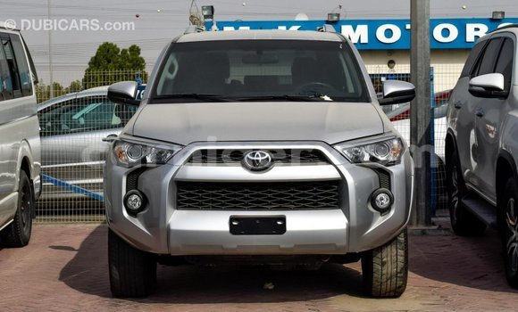 Buy Import Toyota Ade Other Truck in Import - Dubai in Agadez Buy Import Toyota Ade Other Truck in Import - Dubai in Agadez