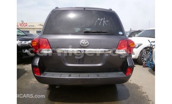 اشتري Imported Toyota Land Cruiser Other شاحنة في Import - Dubai في أغاديز اشتري Imported Toyota Land Cruiser Other شاحنة في Import - Dubai في أغاديز