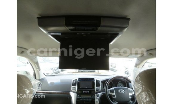 اشتري Imported Toyota Land Cruiser Other شاحنة في Import - Dubai في أغاديز اشتري Imported Toyota Land Cruiser Other شاحنة في Import - Dubai في أغاديز