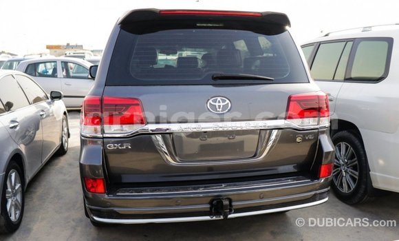 Buy Import Toyota Land Cruiser Black Truck in Import - Dubai in Agadez Buy Import Toyota Land Cruiser Black Truck in Import - Dubai in Agadez