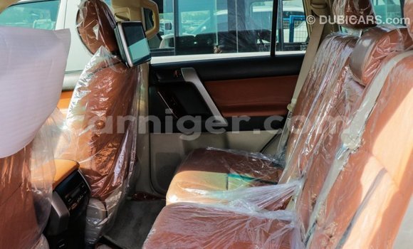 اشتري Imported Toyota Prado Red سيارة في Import - Dubai في أغاديز اشتري Imported Toyota Prado Red سيارة في Import - Dubai في أغاديز