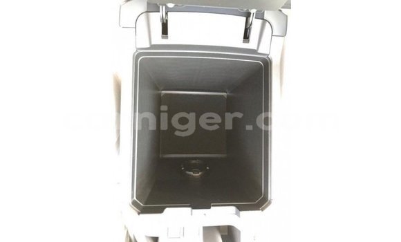 Buy Import Toyota Prado Black Car in Import - Dubai in Agadez Buy Import Toyota Prado Black Car in Import - Dubai in Agadez