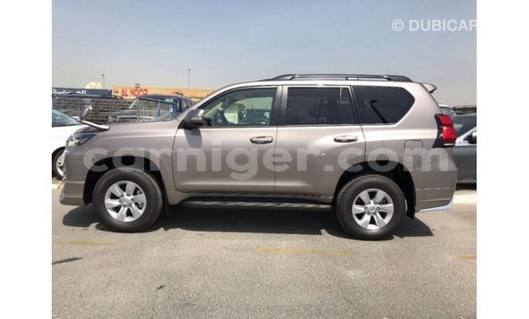 Sayi Imported Toyota Prado Brown Mota in Import - Dubai a Agadez Sayi Imported Toyota Prado Brown Mota in Import - Dubai a Agadez