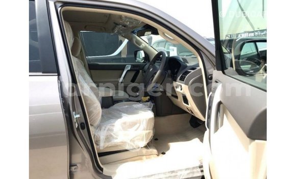Sayi Imported Toyota Prado Brown Mota in Import - Dubai a Agadez Sayi Imported Toyota Prado Brown Mota in Import - Dubai a Agadez