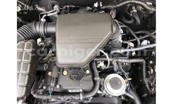 Sayi Imported Toyota Prado Brown Mota in Import - Dubai a Agadez Sayi Imported Toyota Prado Brown Mota in Import - Dubai a Agadez