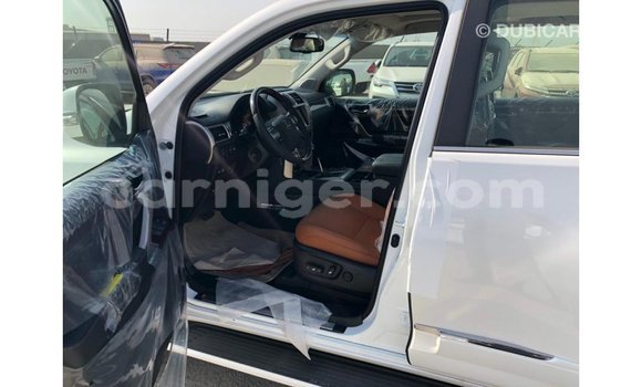 Buy Import Lexus LX White Car in Import - Dubai in Agadez Buy Import Lexus LX White Car in Import - Dubai in Agadez