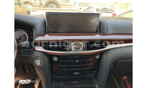 Buy Import Lexus LX White Car in Import - Dubai in Agadez Buy Import Lexus LX White Car in Import - Dubai in Agadez