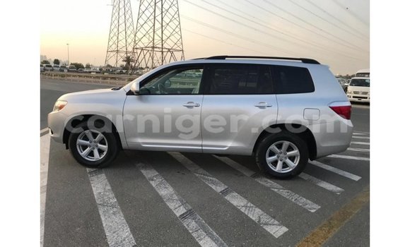 Buy Import Toyota Highlander Other Car in Import - Dubai in Agadez Buy Import Toyota Highlander Other Car in Import - Dubai in Agadez