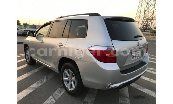 Buy Import Toyota Highlander Other Car in Import - Dubai in Agadez Buy Import Toyota Highlander Other Car in Import - Dubai in Agadez