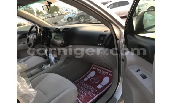 Buy Import Toyota Highlander Other Car in Import - Dubai in Agadez Buy Import Toyota Highlander Other Car in Import - Dubai in Agadez