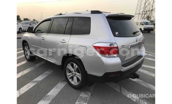 Acheter Import Voiture Toyota Highlander Autre à Import - Dubai, Agadez Acheter Import Voiture Toyota Highlander Autre à Import - Dubai, Agadez