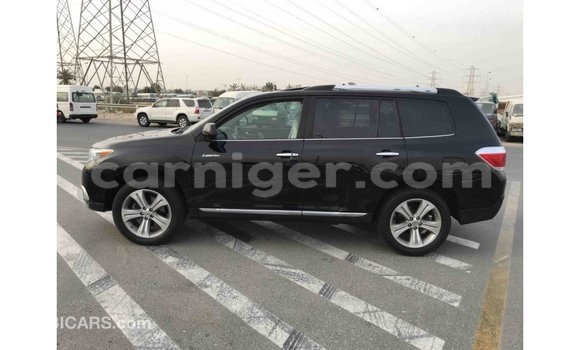 Buy Import Toyota Highlander Black Car in Import - Dubai in Agadez Buy Import Toyota Highlander Black Car in Import - Dubai in Agadez