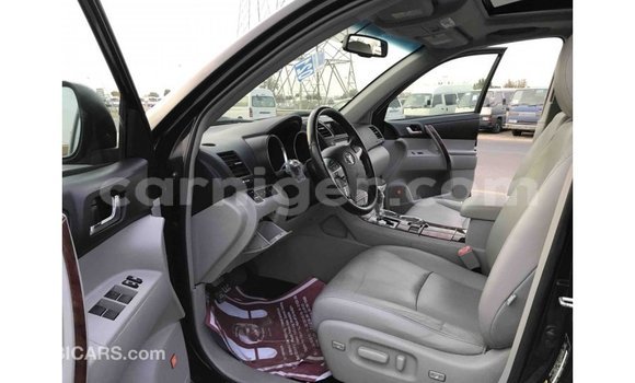 Buy Import Toyota Highlander Black Car in Import - Dubai in Agadez Buy Import Toyota Highlander Black Car in Import - Dubai in Agadez