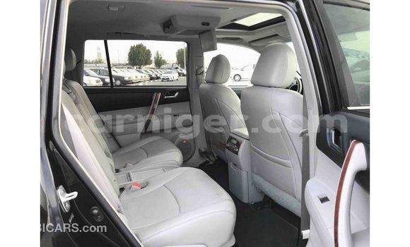 Buy Import Toyota Highlander Black Car in Import - Dubai in Agadez Buy Import Toyota Highlander Black Car in Import - Dubai in Agadez