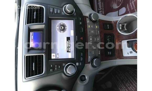 Buy Import Toyota Highlander Black Car in Import - Dubai in Agadez Buy Import Toyota Highlander Black Car in Import - Dubai in Agadez