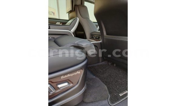 Buy Import Toyota Land Cruiser Black Truck in Import - Dubai in Agadez Buy Import Toyota Land Cruiser Black Truck in Import - Dubai in Agadez