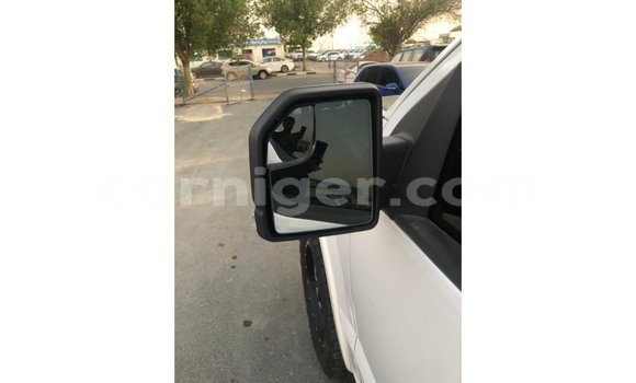 Buy Import Ford V8 White Car in Import - Dubai in Agadez Buy Import Ford V8 White Car in Import - Dubai in Agadez