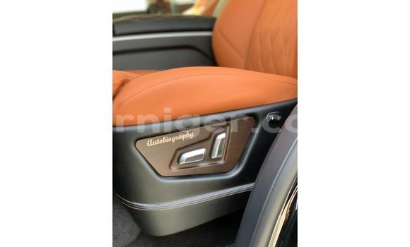 Buy Import Toyota Land Cruiser Black Truck in Import - Dubai in Agadez Buy Import Toyota Land Cruiser Black Truck in Import - Dubai in Agadez