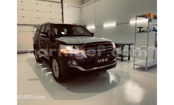 Buy Import Toyota Land Cruiser Black Truck in Import - Dubai in Agadez Buy Import Toyota Land Cruiser Black Truck in Import - Dubai in Agadez