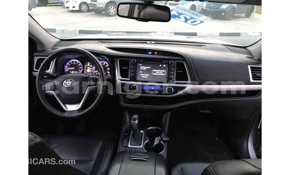Buy Import Toyota Highlander Other Car in Import - Dubai in Agadez Buy Import Toyota Highlander Other Car in Import - Dubai in Agadez