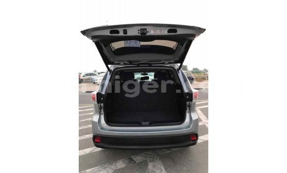 Buy Import Toyota Highlander Other Car in Import - Dubai in Agadez Buy Import Toyota Highlander Other Car in Import - Dubai in Agadez