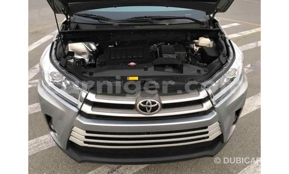 Buy Import Toyota Highlander Other Car in Import - Dubai in Agadez Buy Import Toyota Highlander Other Car in Import - Dubai in Agadez