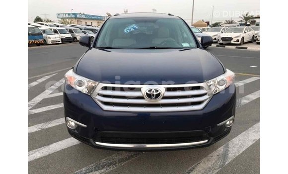 Buy Import Toyota Highlander Blue Car in Import - Dubai in Agadez Buy Import Toyota Highlander Blue Car in Import - Dubai in Agadez