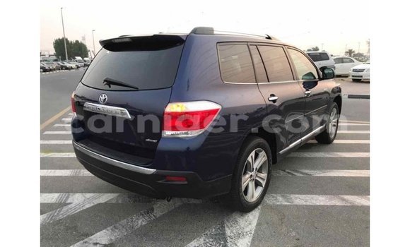 Buy Import Toyota Highlander Blue Car in Import - Dubai in Agadez Buy Import Toyota Highlander Blue Car in Import - Dubai in Agadez
