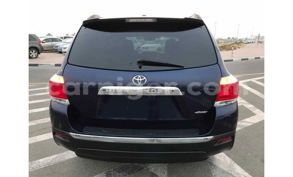 Buy Import Toyota Highlander Blue Car in Import - Dubai in Agadez Buy Import Toyota Highlander Blue Car in Import - Dubai in Agadez