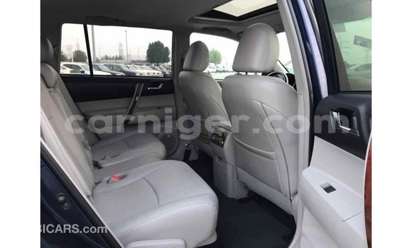 Buy Import Toyota Highlander Blue Car in Import - Dubai in Agadez Buy Import Toyota Highlander Blue Car in Import - Dubai in Agadez