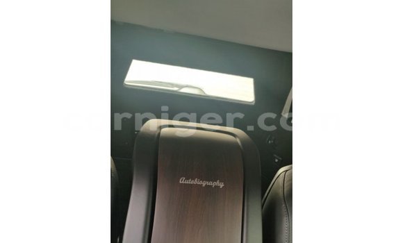 Buy Import Toyota Land Cruiser Black Truck in Import - Dubai in Agadez Buy Import Toyota Land Cruiser Black Truck in Import - Dubai in Agadez