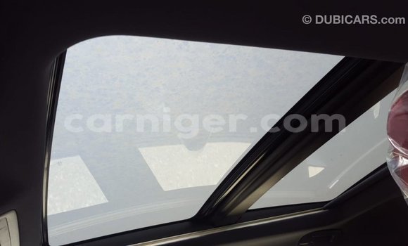 Buy Import Lexus RX 300 White Car in Import - Dubai in Agadez Buy Import Lexus RX 300 White Car in Import - Dubai in Agadez