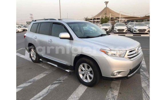 Buy Import Toyota Highlander Other Car in Import - Dubai in Agadez Buy Import Toyota Highlander Other Car in Import - Dubai in Agadez