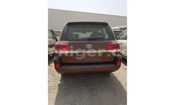 Buy Import Toyota Land Cruiser Brown Truck in Import - Dubai in Agadez Buy Import Toyota Land Cruiser Brown Truck in Import - Dubai in Agadez