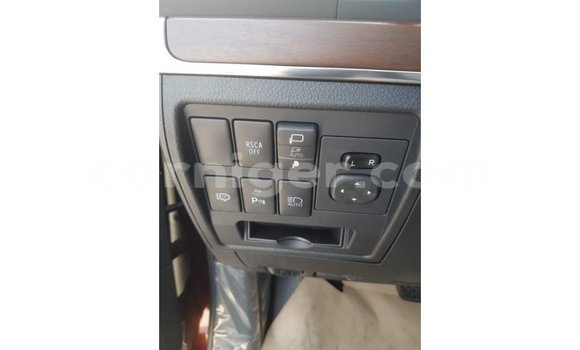 Buy Import Toyota Land Cruiser Brown Truck in Import - Dubai in Agadez Buy Import Toyota Land Cruiser Brown Truck in Import - Dubai in Agadez